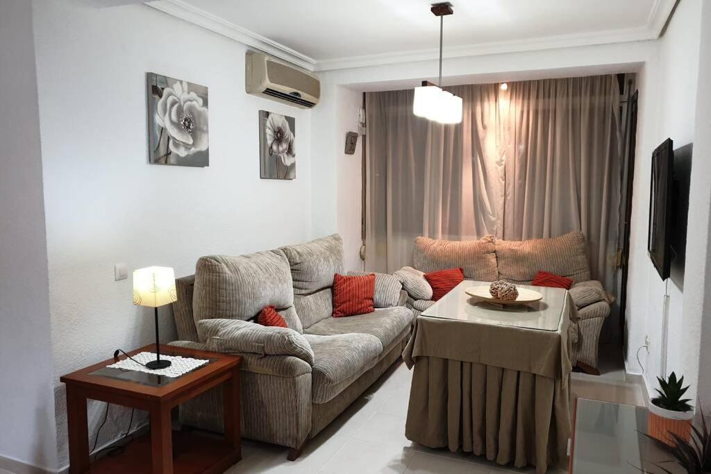 Beautiful And Cozy Apartment In Seville. Exterior foto